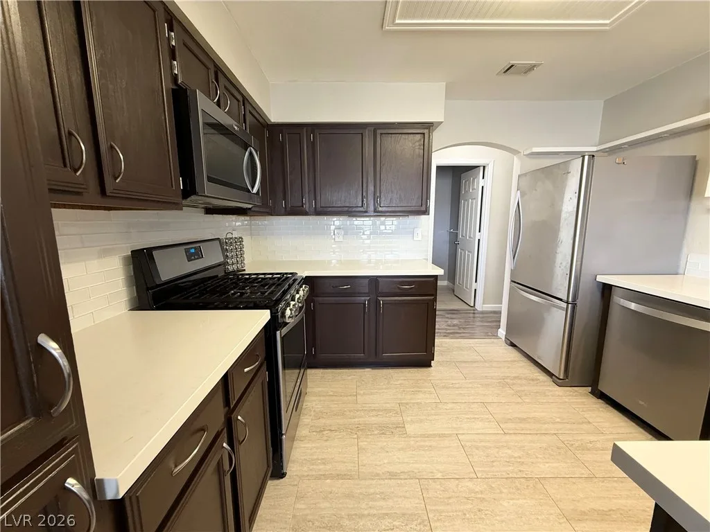 2154 Running River Road — photo 3