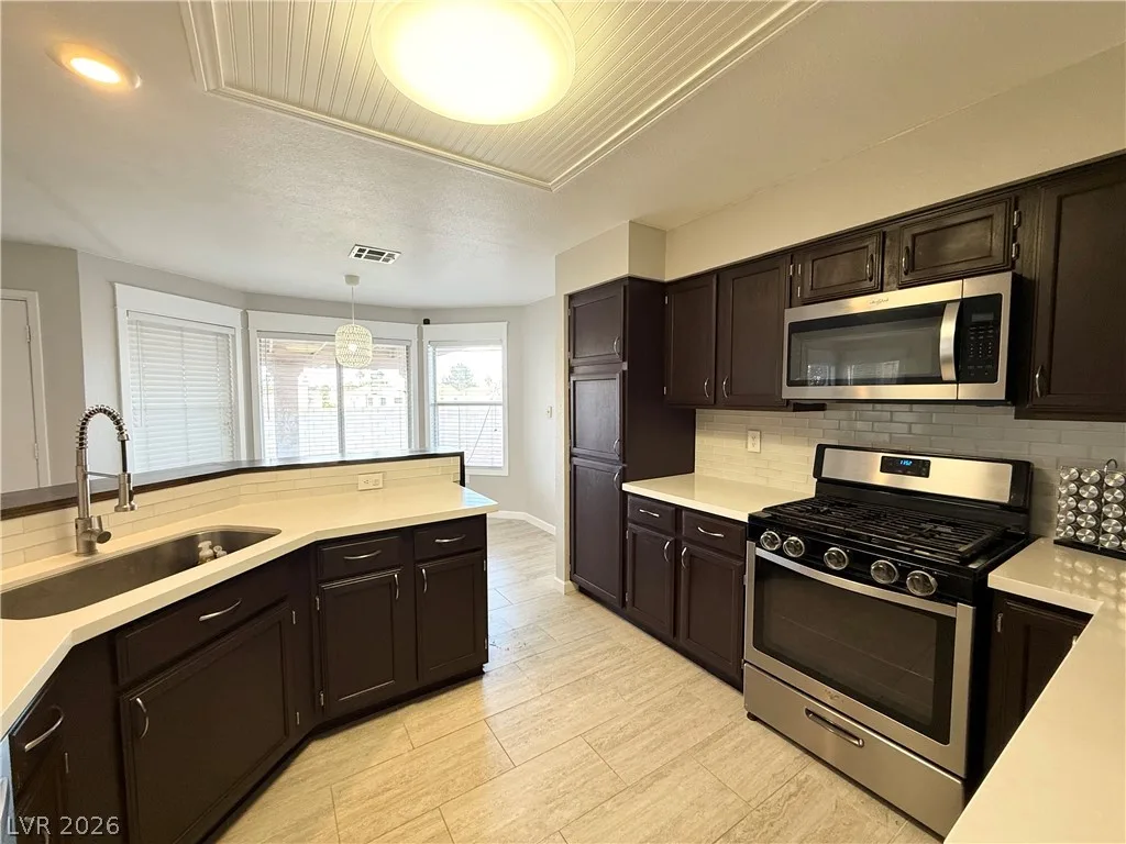 2154 Running River Road — photo 5