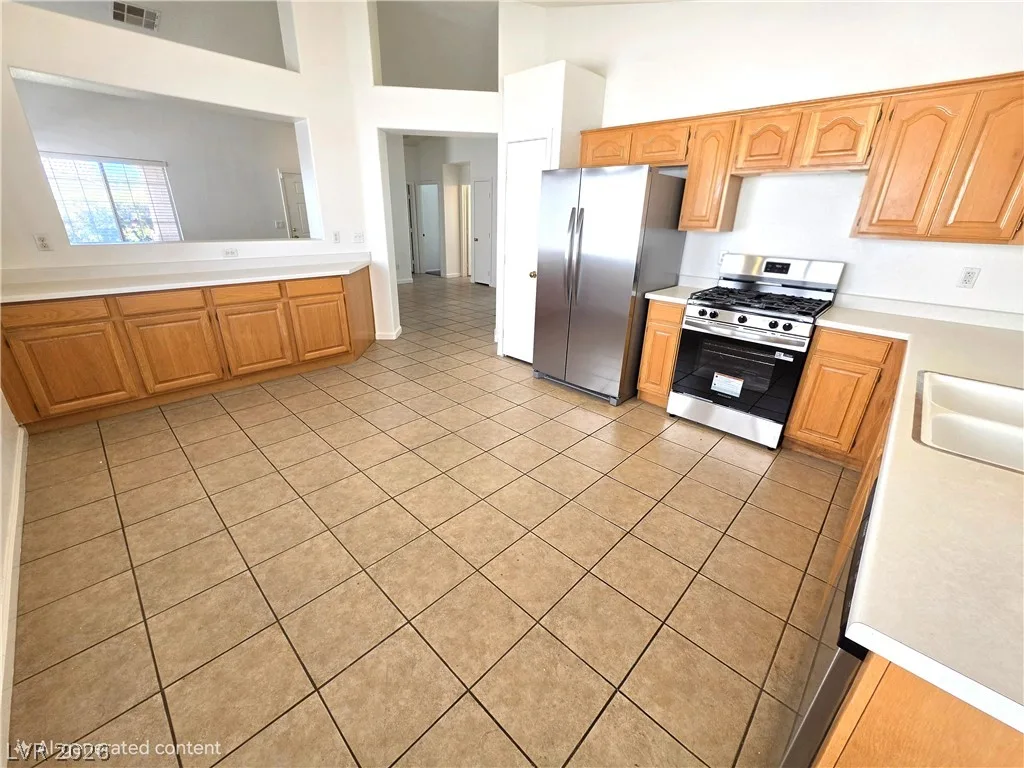 9609 Crystal Ridge Road — photo 3