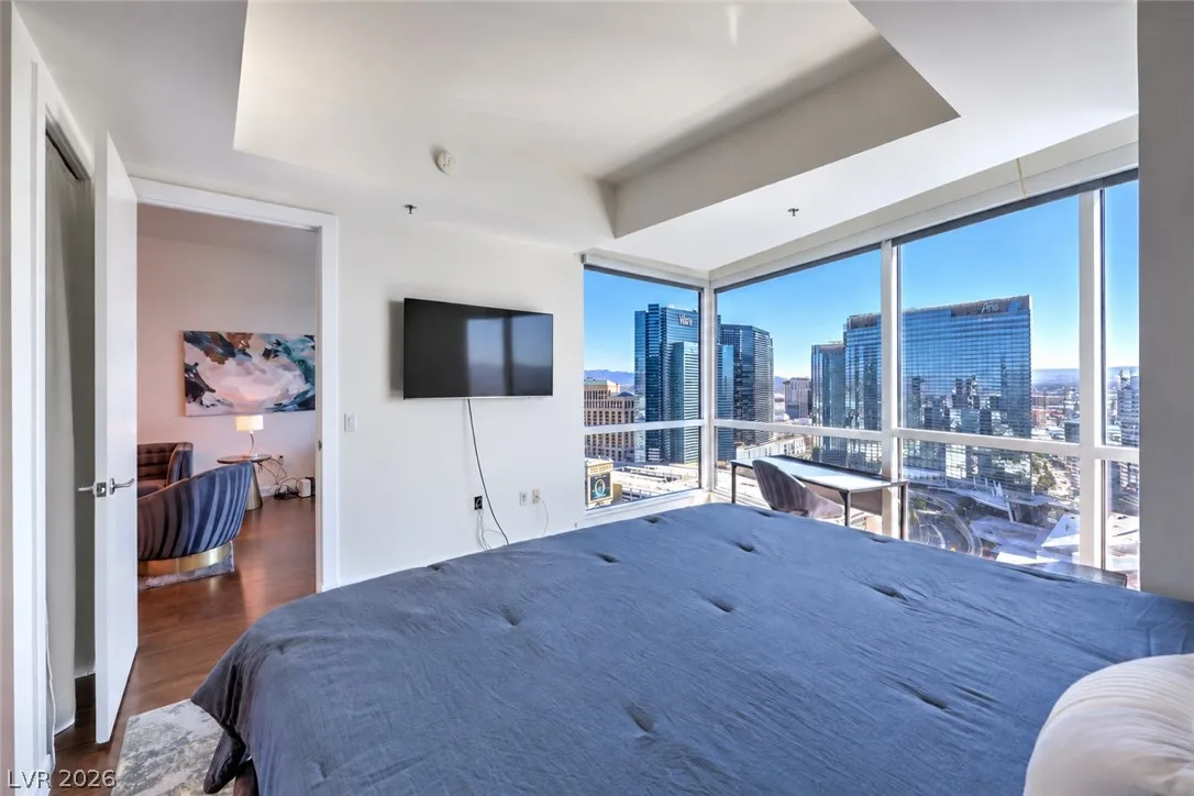 4525 East Dean Martin Drive 2911 — photo 4