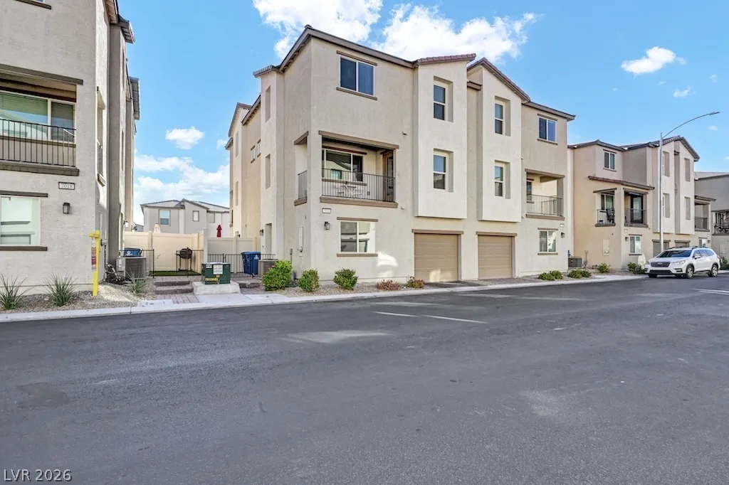 7014 Spicy Merlot Street — photo 1
