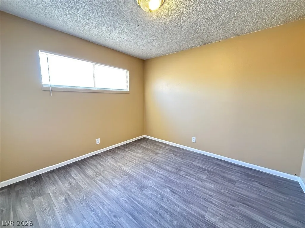 6220 Bourbon Way — photo 5