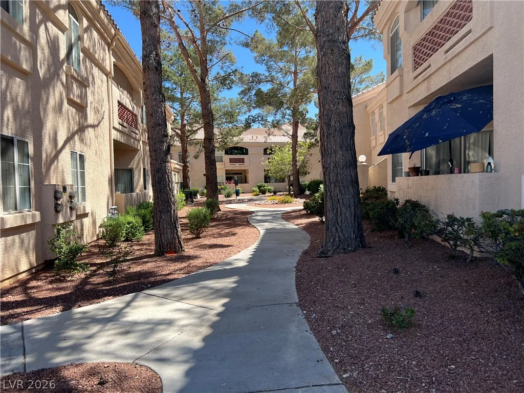 7400 West FLAMINGO Road 1050 — photo 2