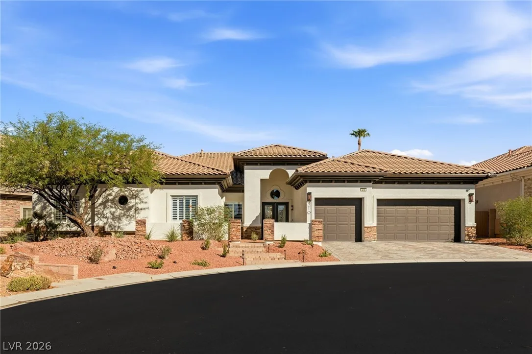 210 Torrey Morgan Way — photo 1