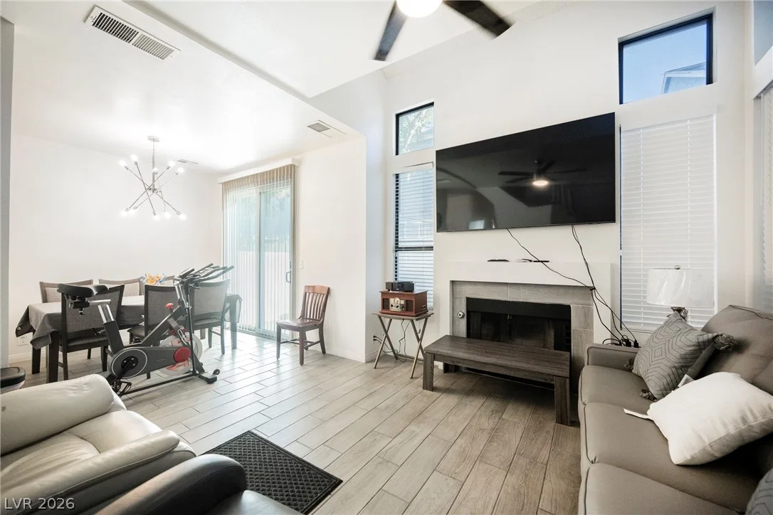 4947 Strauss Drive — photo 4