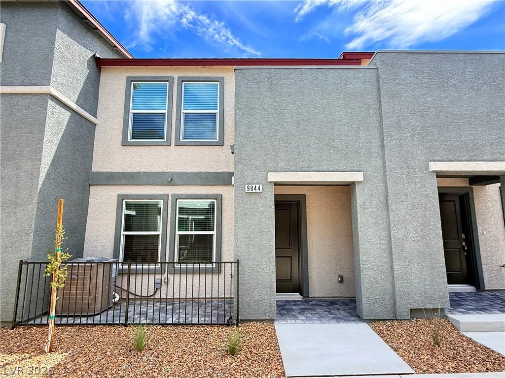 9844 Maple Pass Avenue — photo 1