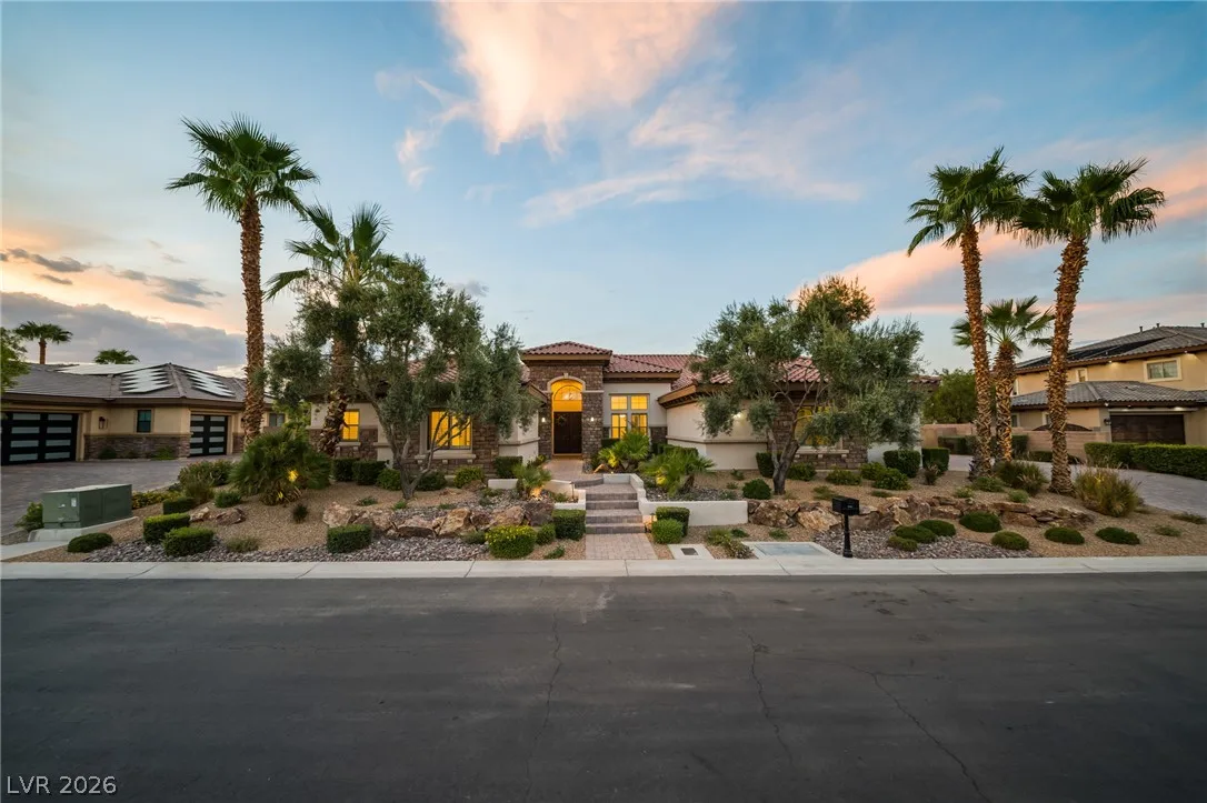 8030 Palm Cove Court — photo 2