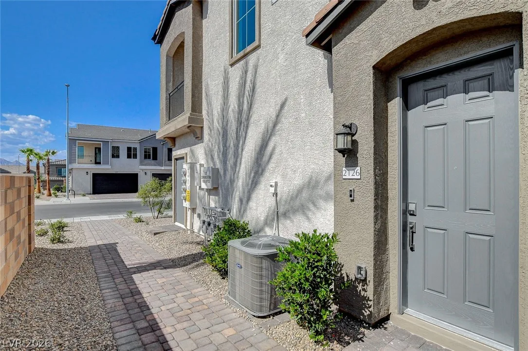 275 Callen Falls Avenue 2126 — photo 3
