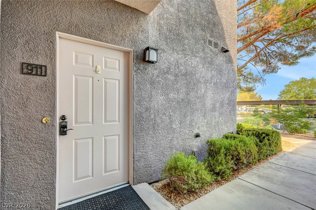 2325 Windmill Parkway 911 — photo 1