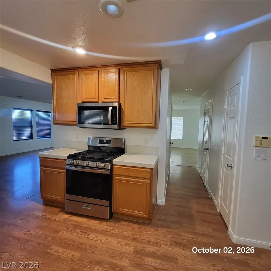 560 Playa Linda Place — photo 2