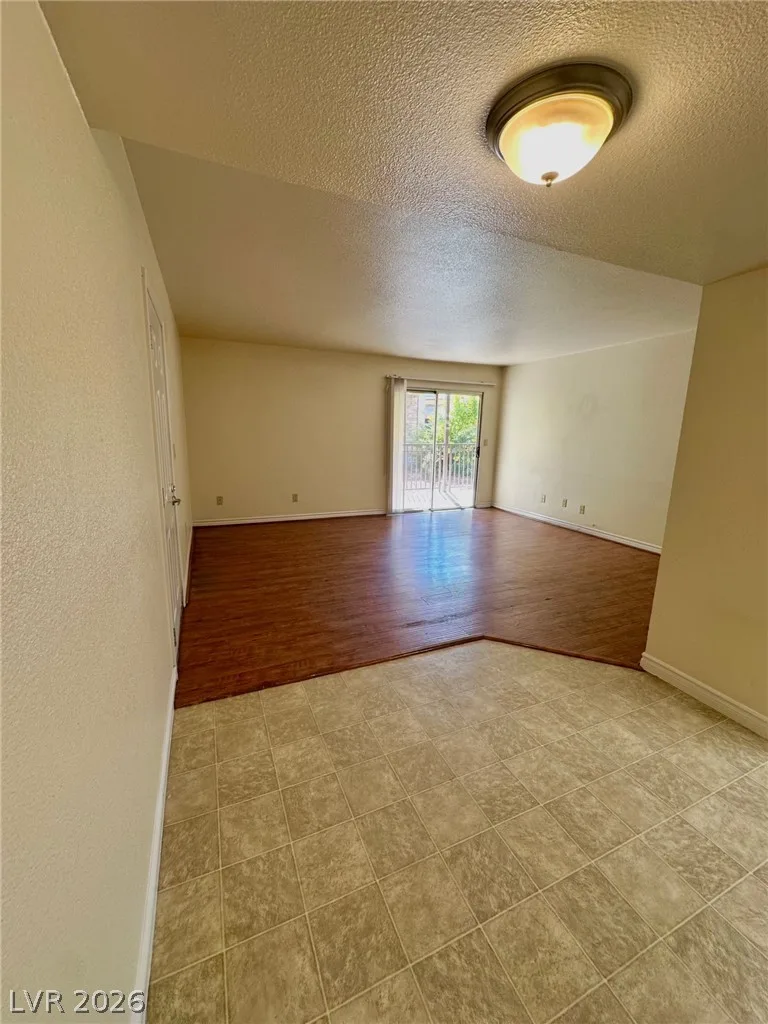 4470 Sandy River Drive 55 — photo 4