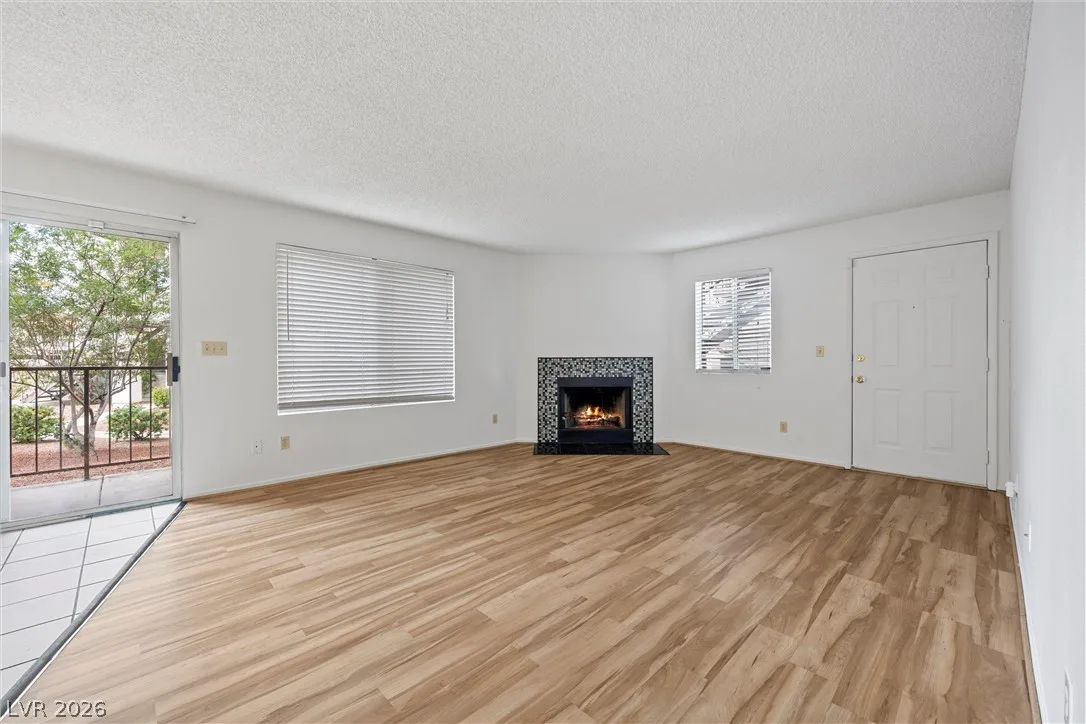 1575 West WARM SPRINGS Road 513 — photo 5