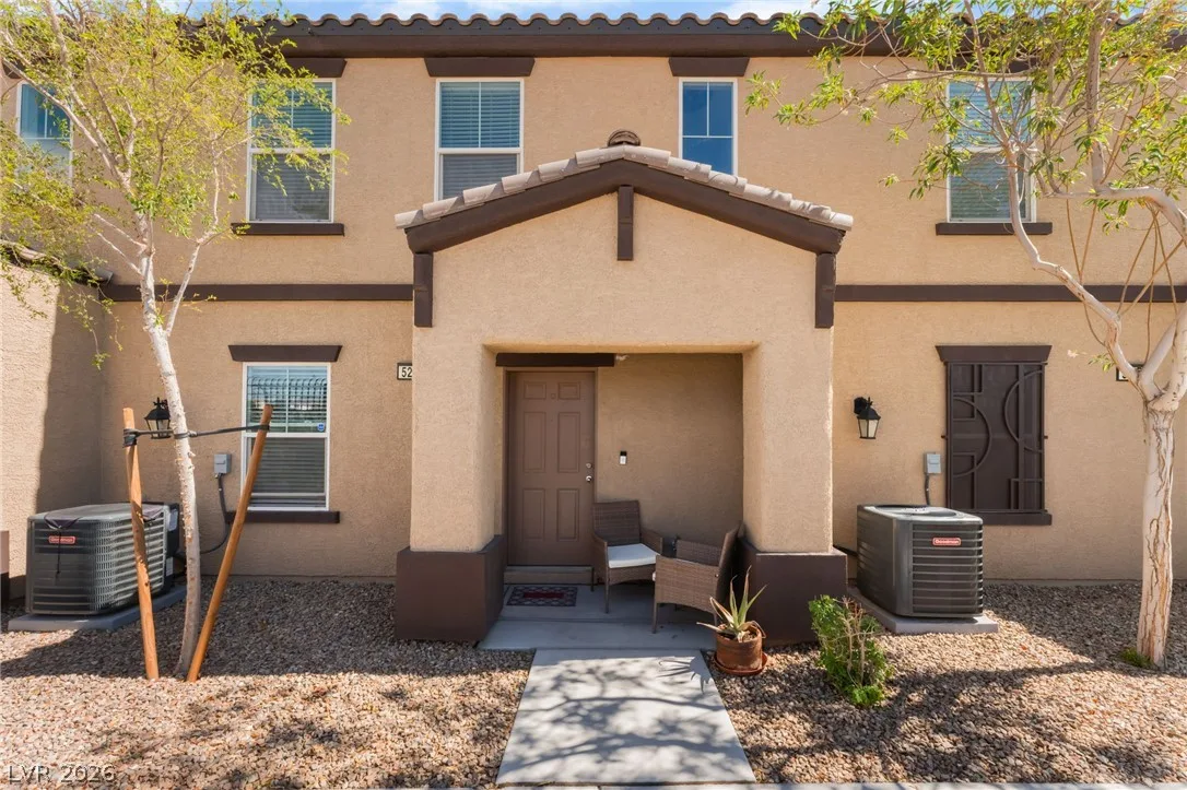 5230 Steep Cliffs Avenue — photo 1