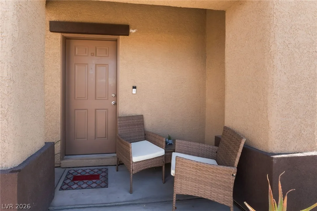 5230 Steep Cliffs Avenue — photo 4