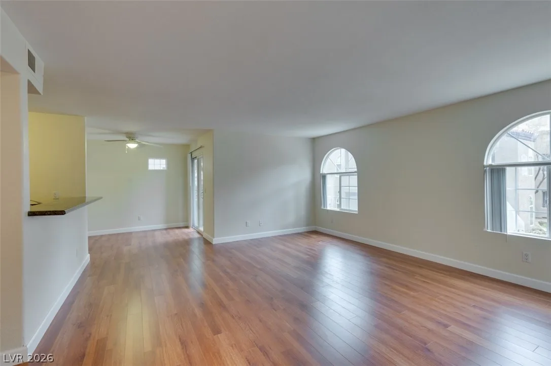 9325 West DESERT INN Road 113 — photo 4