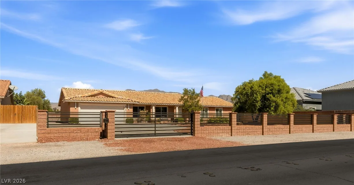 6560 Whispering Sands Drive — photo 3
