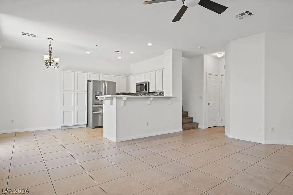 754 Solitude Point Avenue — photo 5