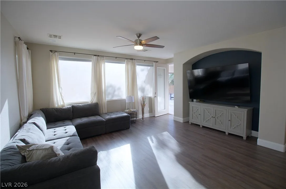 3033 Andretti Lane — photo 4