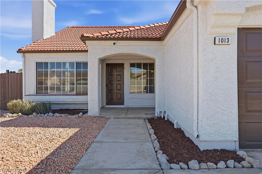 1013 Greystone Drive — photo 5