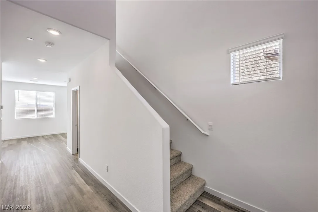 7339 TANYA FALLS Street — photo 4