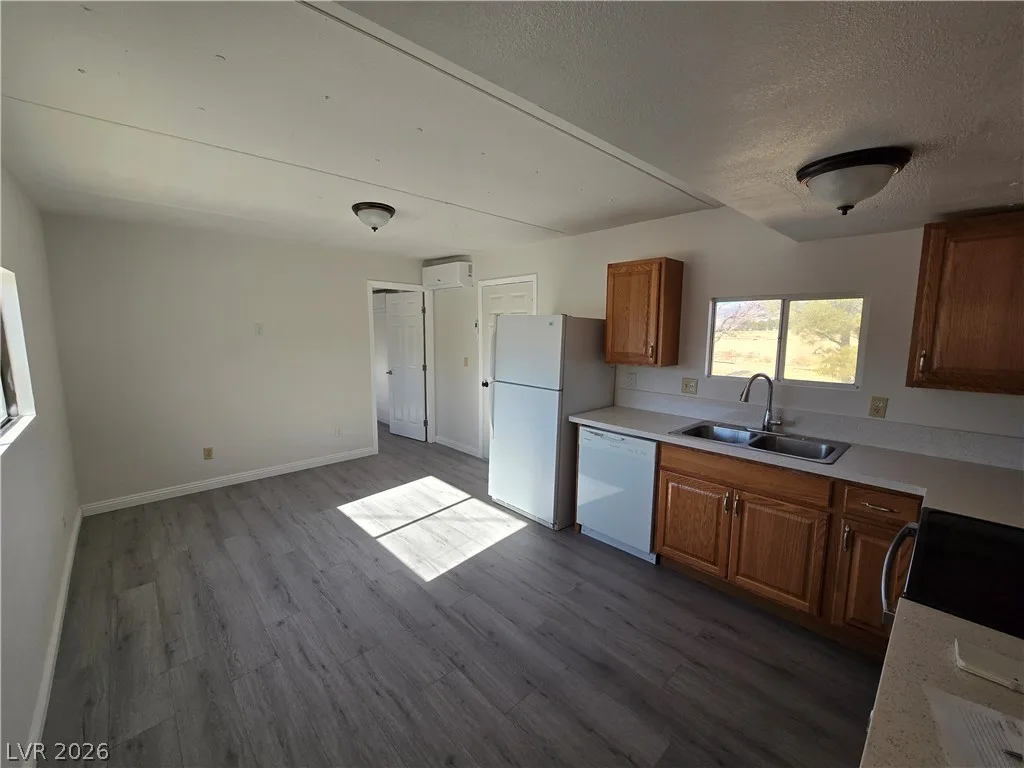 2860 West Irene Street B — photo 5