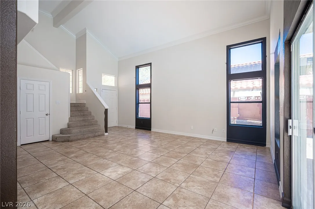 8125 Dolphin Landing Drive — photo 4