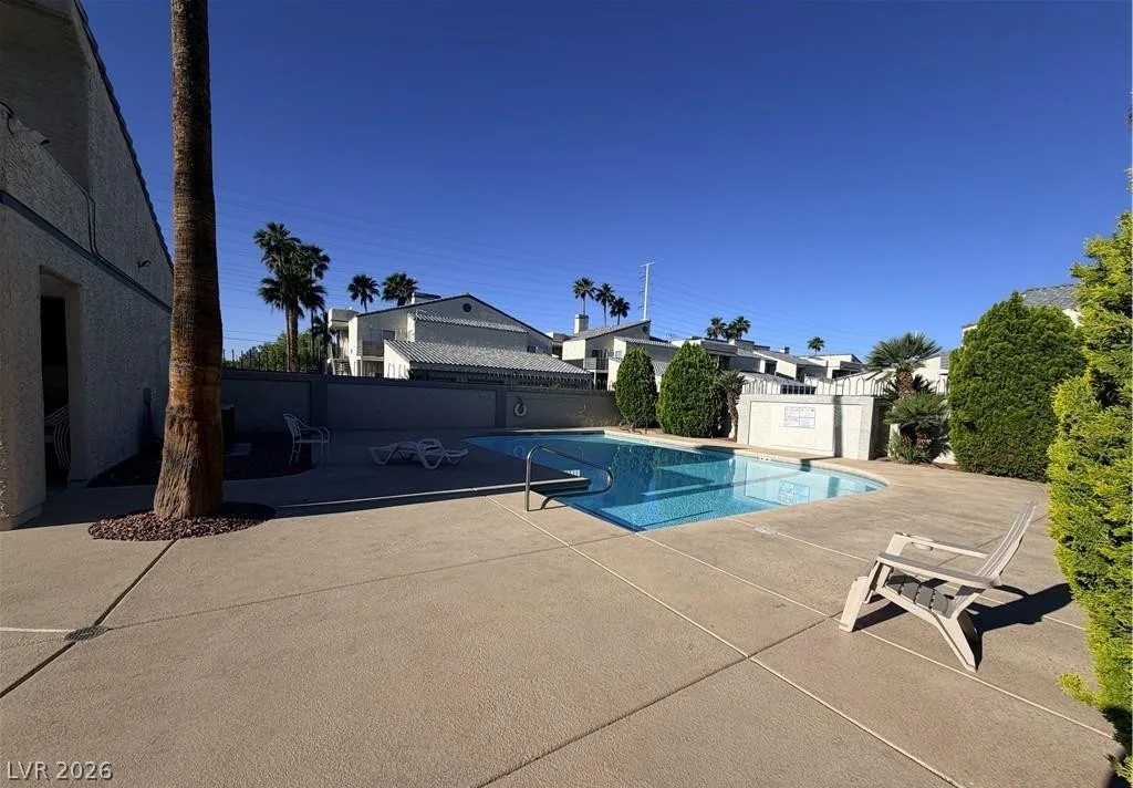 6250 West Flamingo Road 159 — photo 2