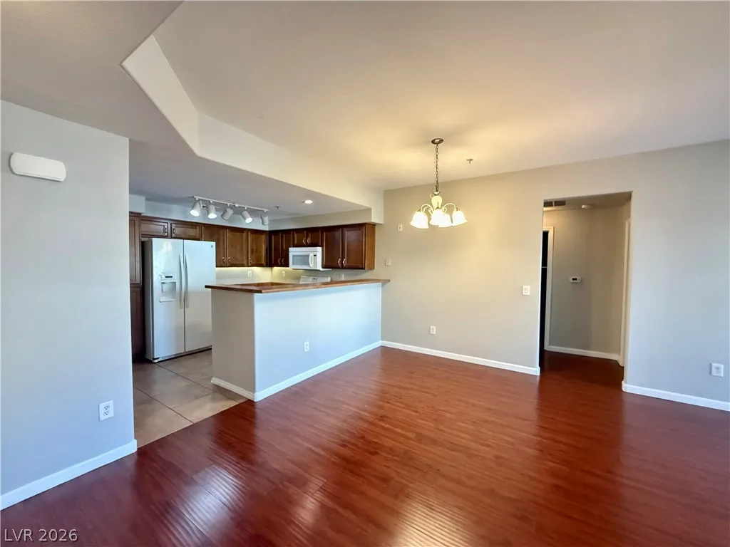 8777 West Maule Avenue 1094 — photo 3