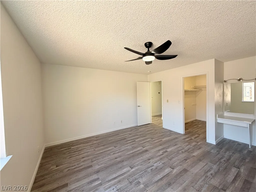 2304 Sabroso Street — photo 4