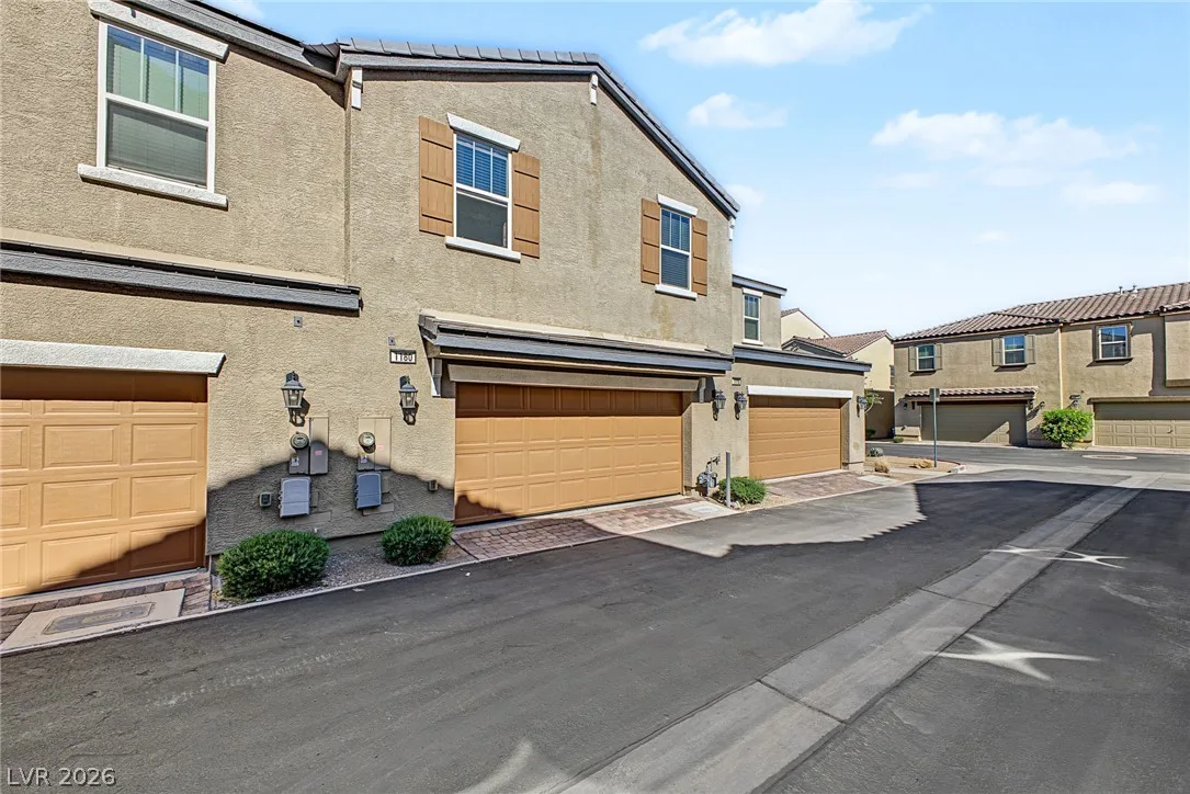 1180 Gypsum Hills Court — photo 2