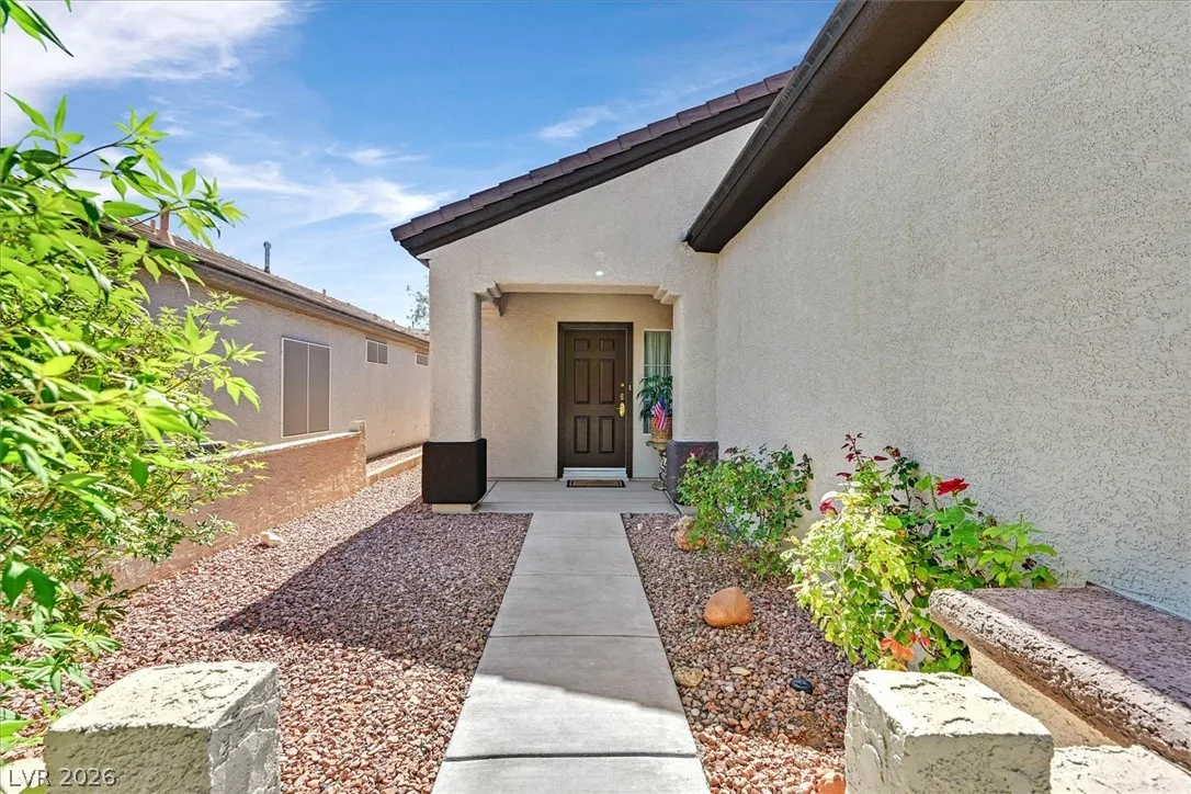 2162 Maple Heights Court — photo 2