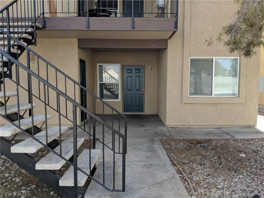 2313 North Jones Boulevard — photo 3