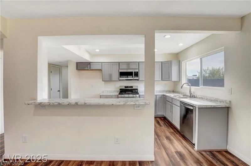 828 Eugene Cernan Street — photo 3