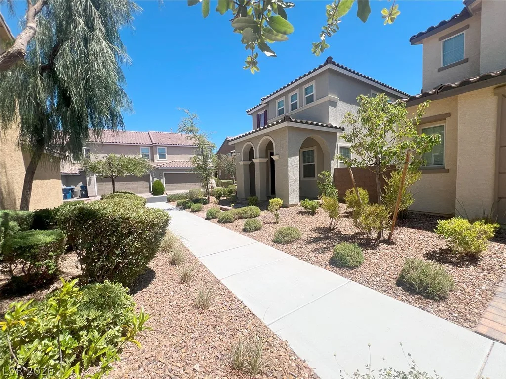 3145 Umbria Hills Walk — photo 1