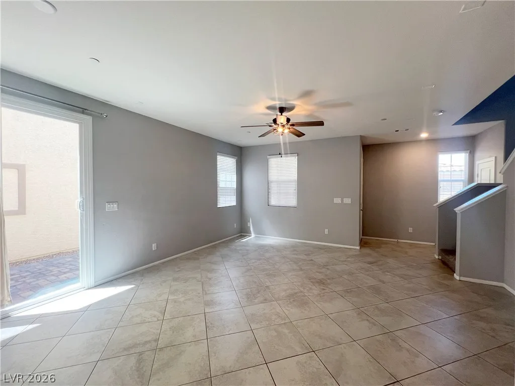 3145 Umbria Hills Walk — photo 2