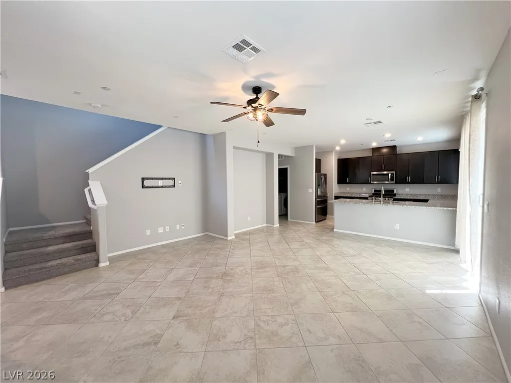 3145 Umbria Hills Walk — photo 3