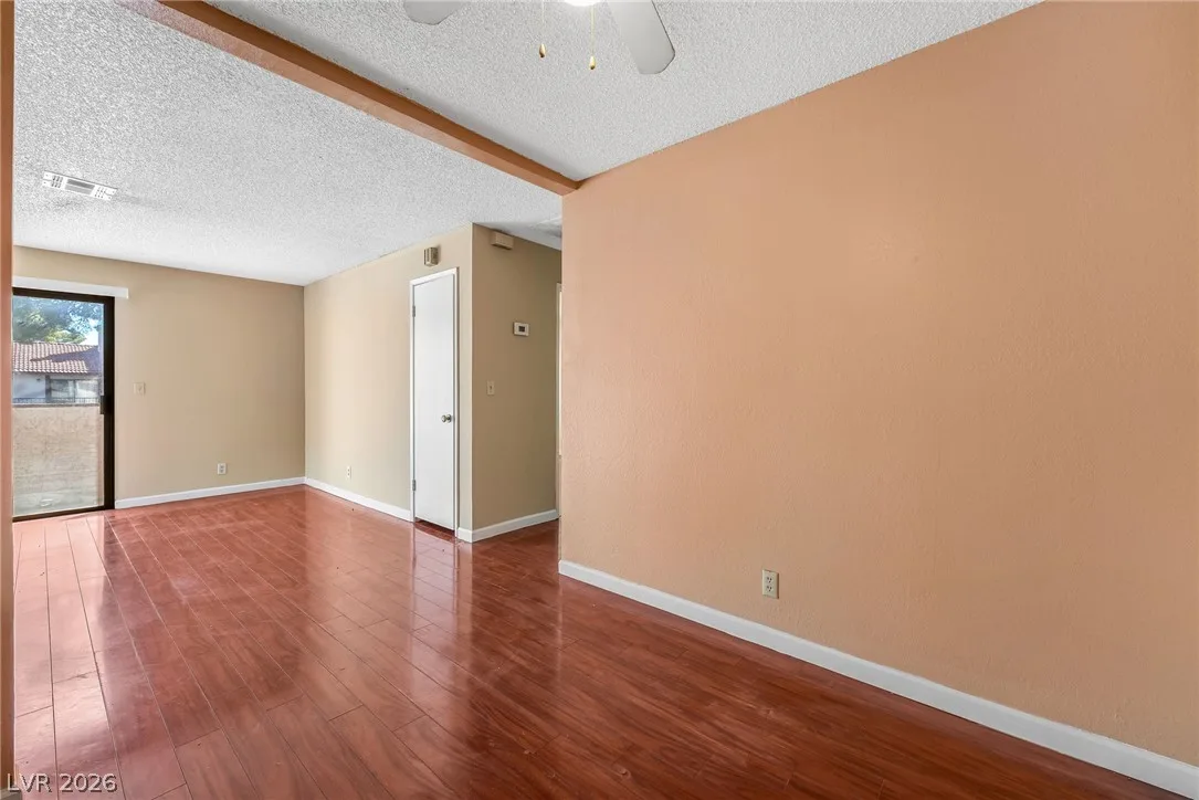 5264 Child Court 92 — photo 5