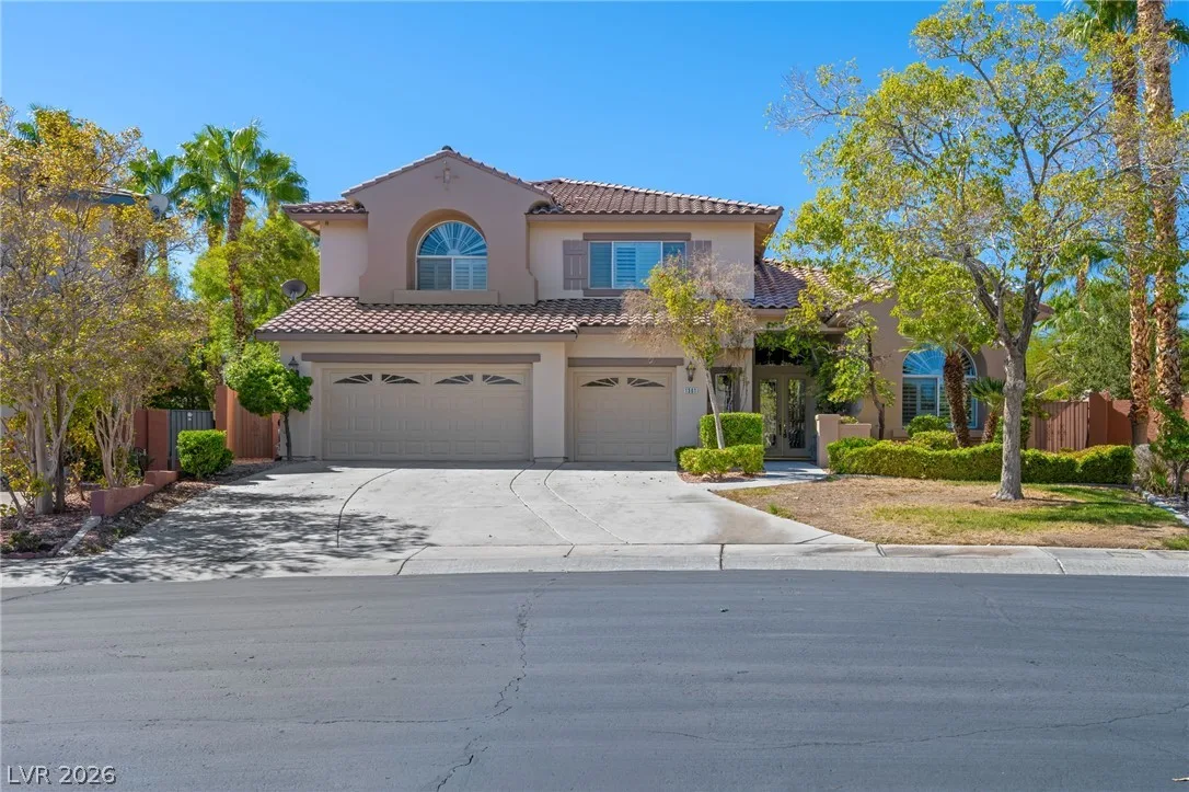 1301 Pine Leaf Drive — photo 1