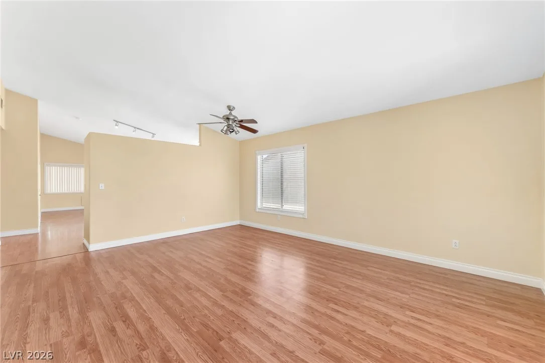 3124 Bayliner Avenue — photo 3