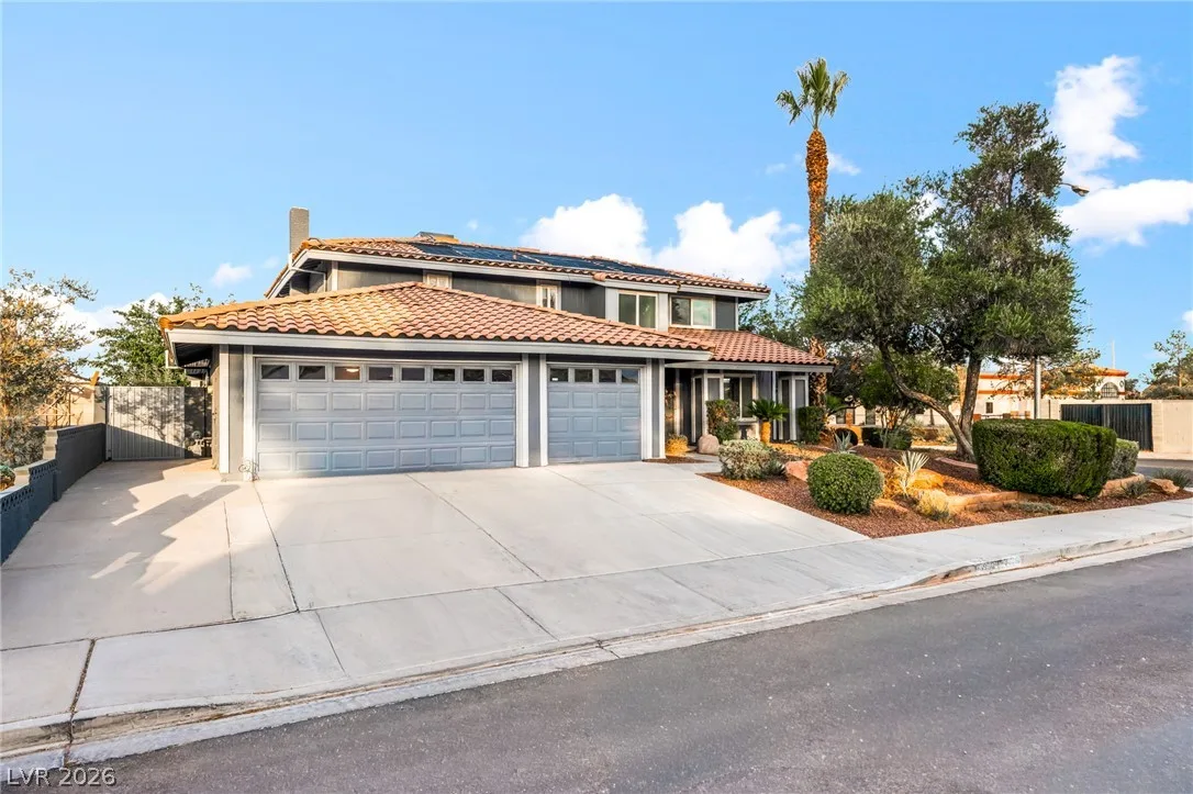 3990 Coolcrest Court — photo 3
