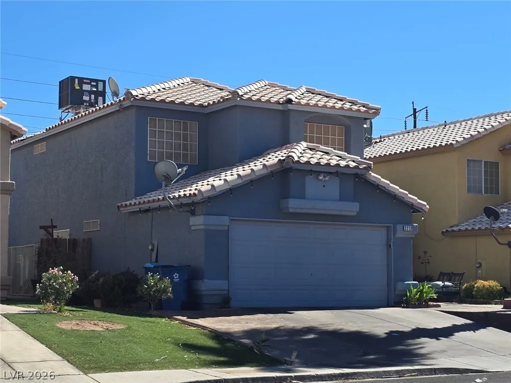 2212 Crowley Way — photo 5