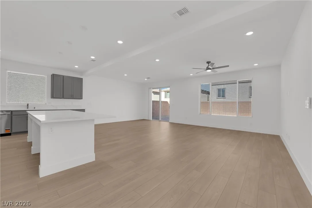 10294 Restless River Street — photo 5