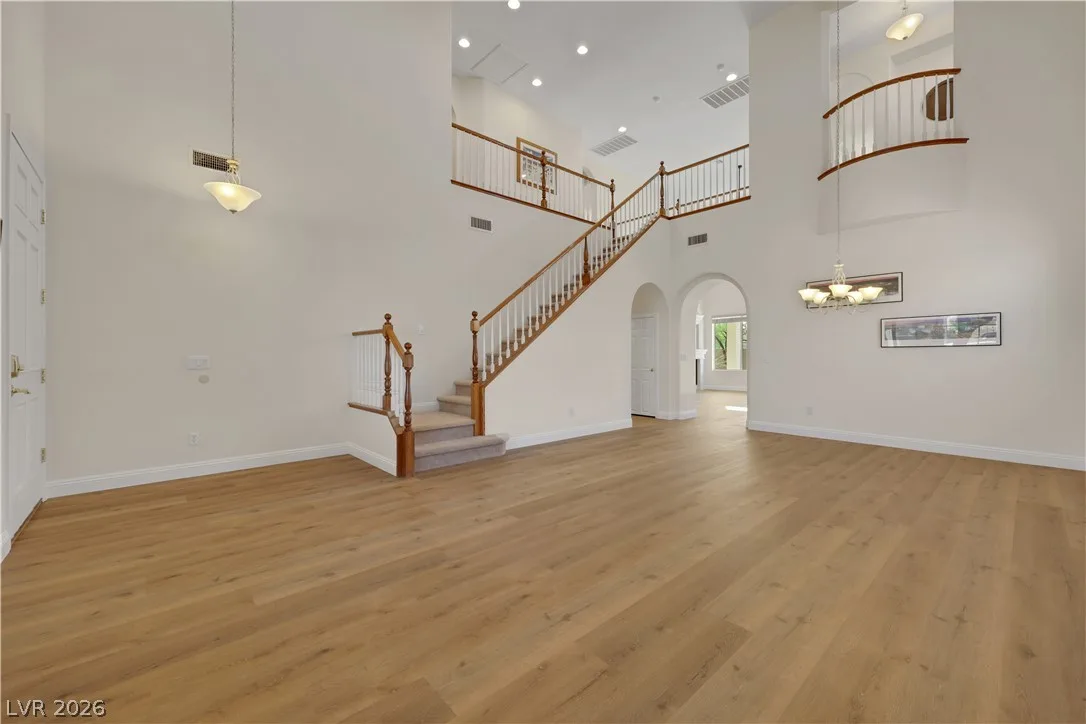 625 Bighorn Creek Street — photo 3