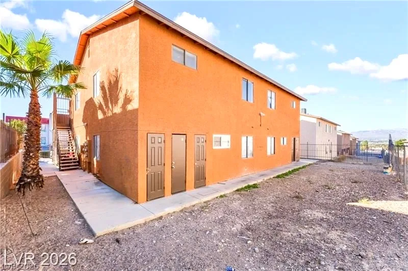 6982 Hopkins Drive — photo 2
