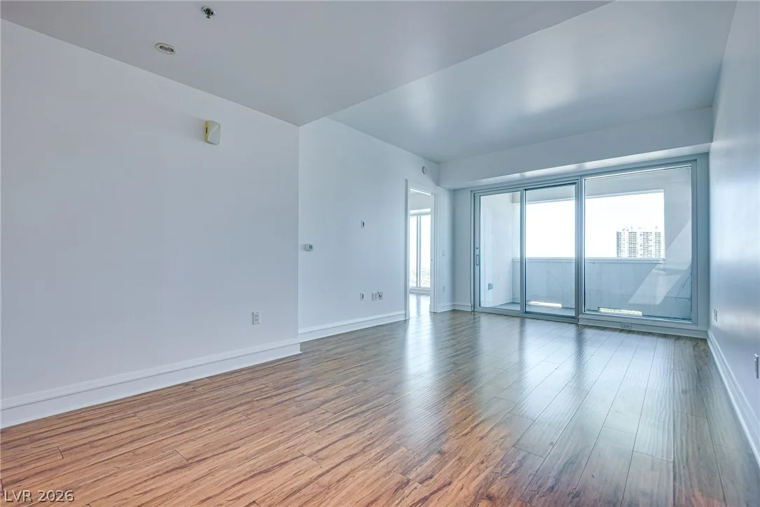 2700 Las Vegas Boulevard 2407 — photo 1