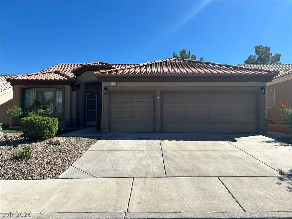 1164 Mirage Lake Street — photo 1