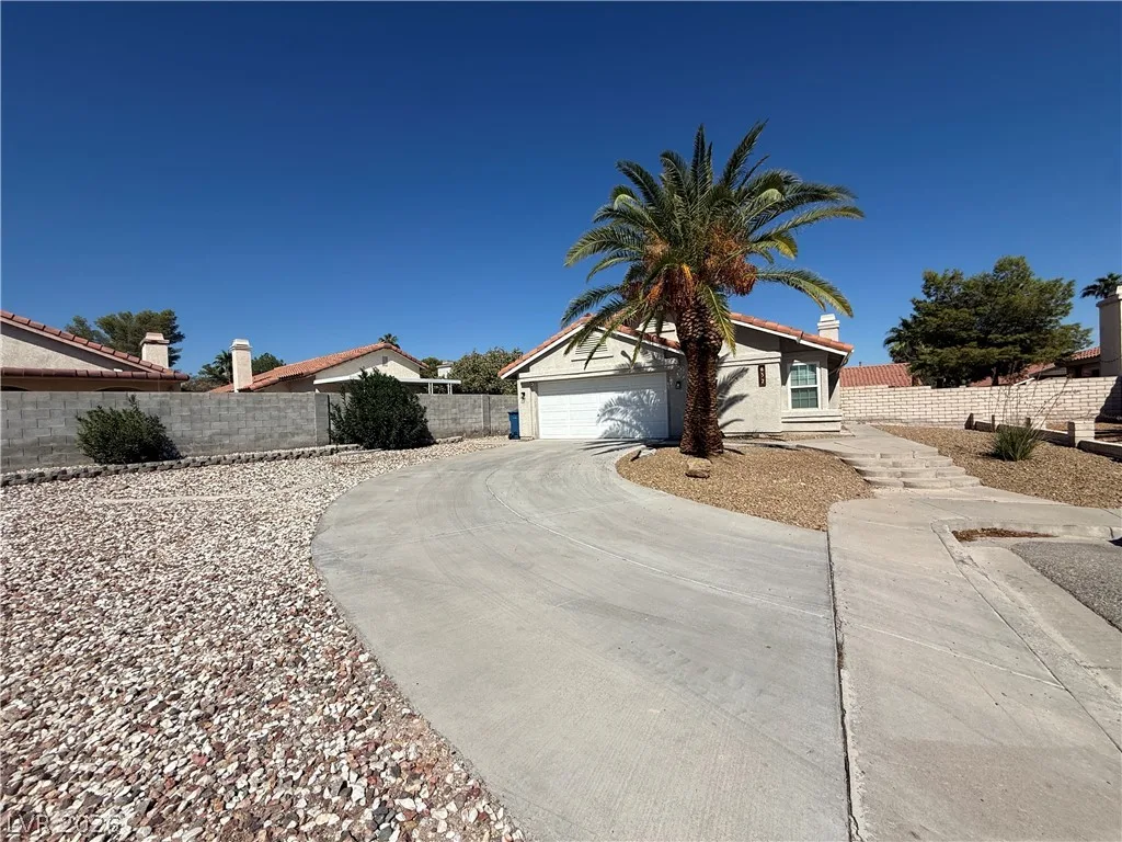 652 Collete Circle Circle — photo 2