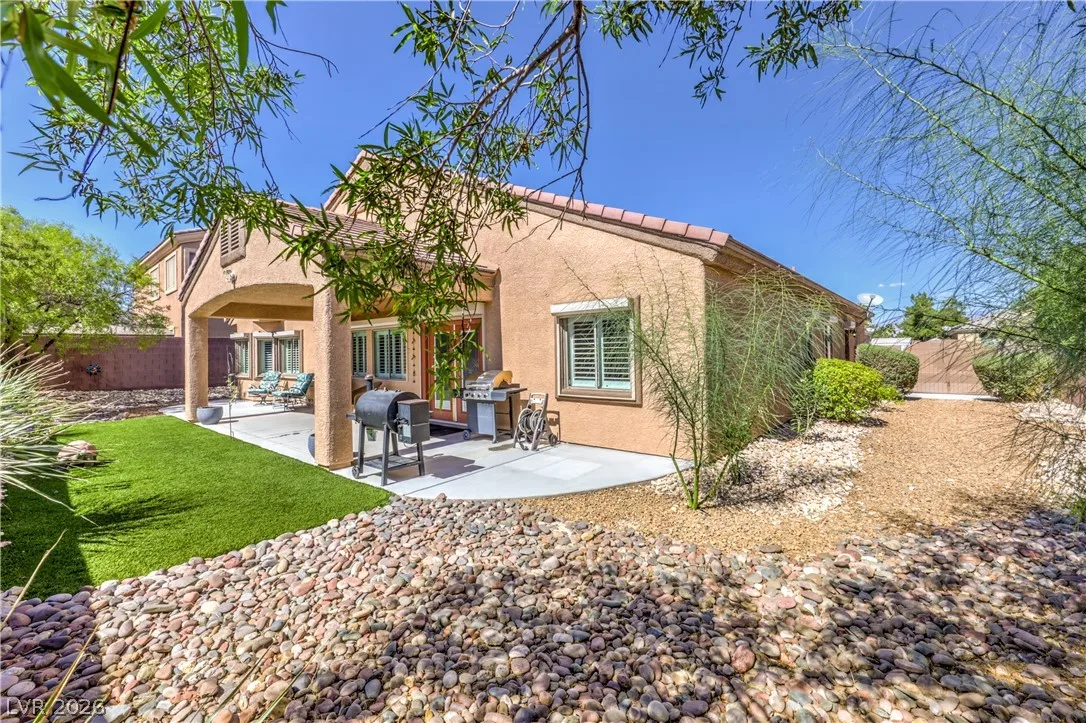 8327 Bowman Woods Circle — photo 1