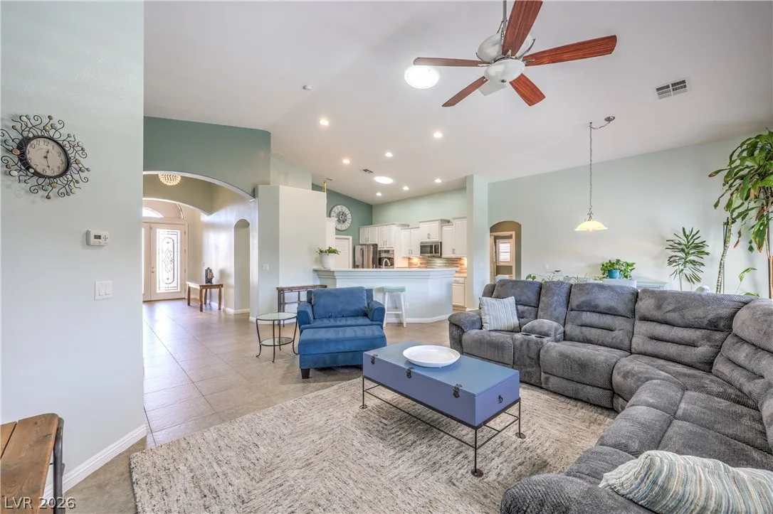 8327 Bowman Woods Circle — photo 3