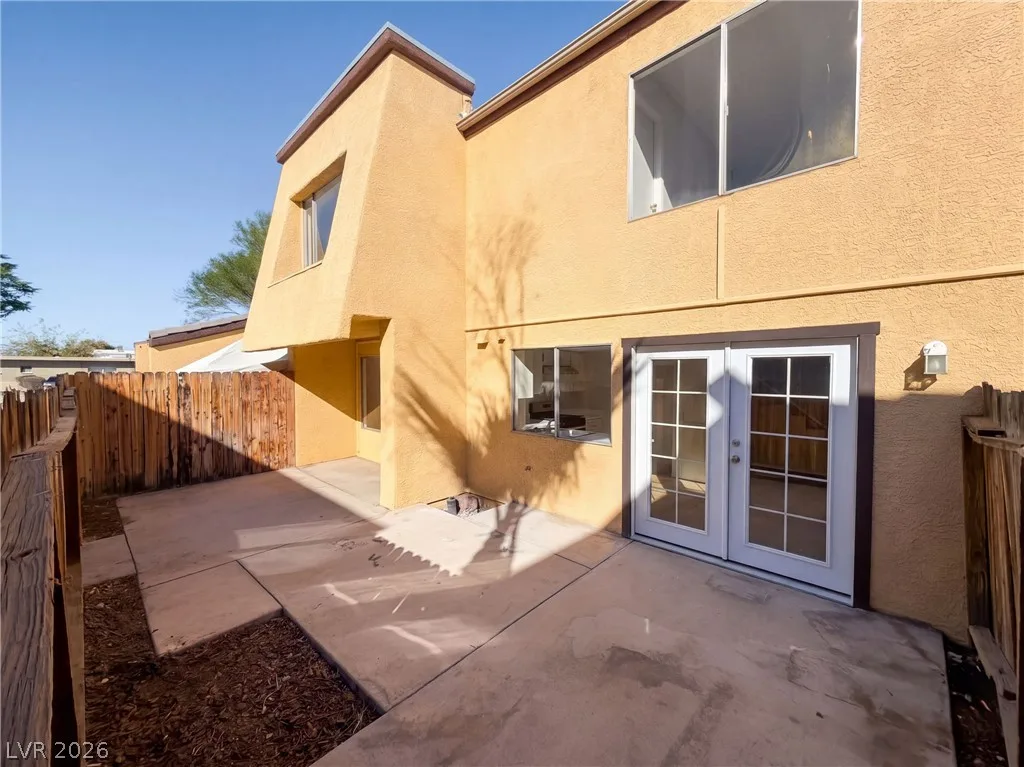 1511 Living Desert Drive B — photo 5